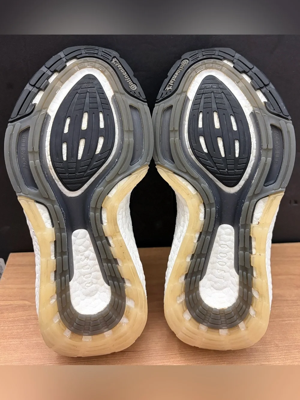 adidas Ultraboost 22 Primeblue Black Gold Running Shoes Women’s US 6 Continental